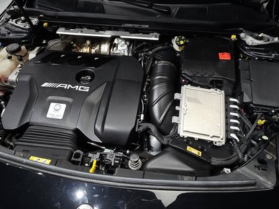 MERCEDES-BENZ CLA - 7