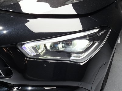 MERCEDES-BENZ CLA - 9