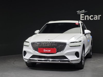 صورة 2 لـ 2023 Genesis GV70