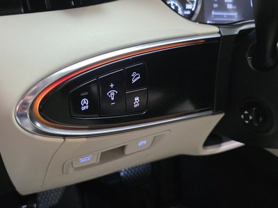صورة مصغرة 28 لـ 2023 Genesis GV70