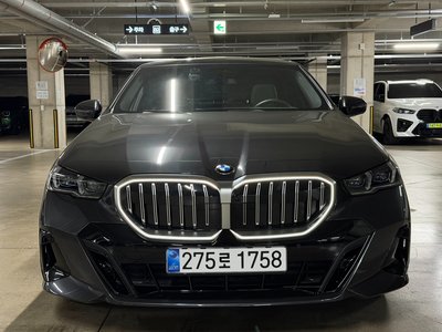 BMW 5 SERIES - 2