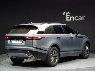 LAND ROVER RANGE ROVER VELAR - 3