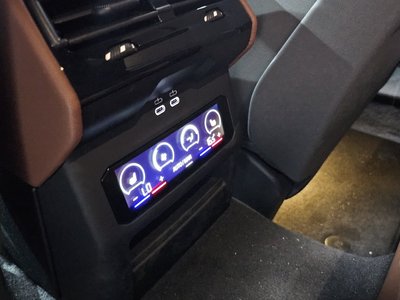 صورة مصغرة 19 لـ 2025 BMW 5 SERIES