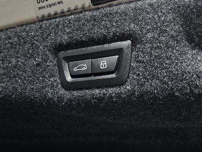 صورة مصغرة 23 لـ 2025 BMW 5 SERIES