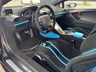 2023 Lamborghini HURACAN — миниатюра 18