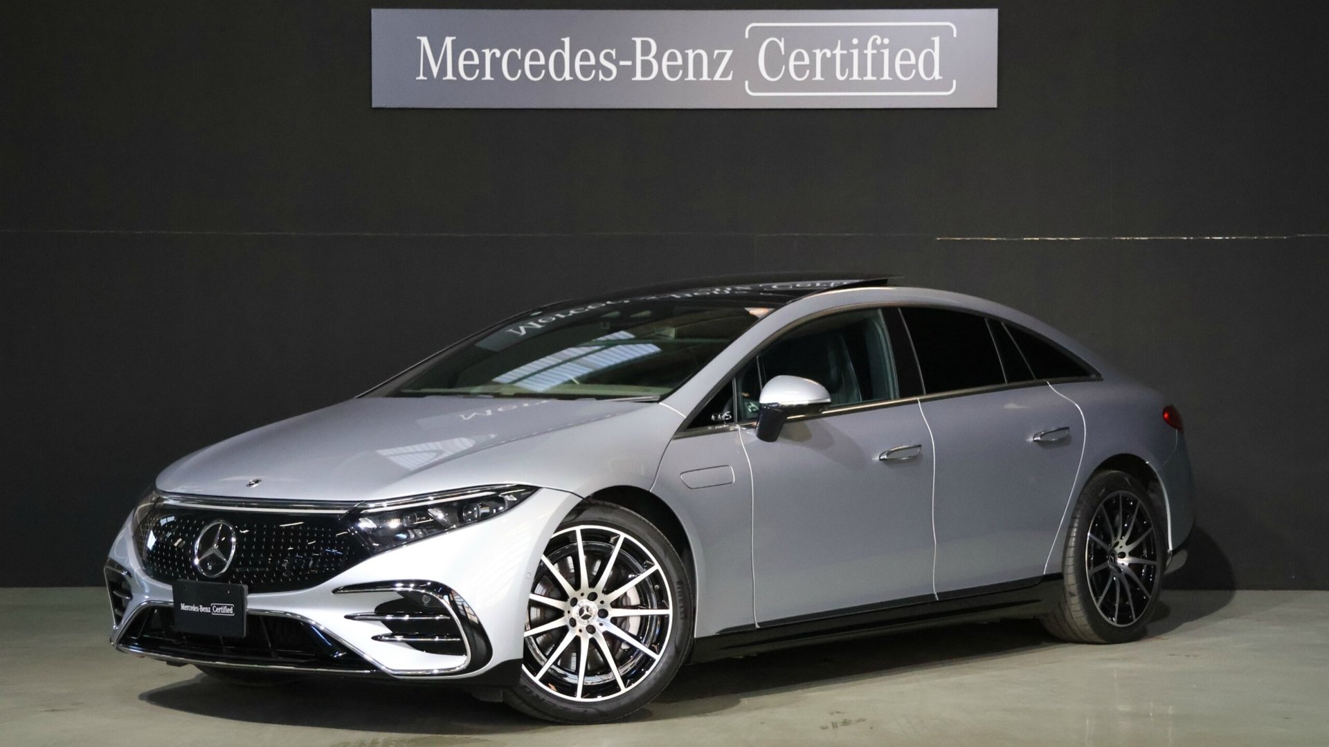 MERCEDES-BENZ EQS - View 1