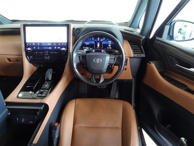 صورة 5 لـ 2024 Toyota VELLFIRE