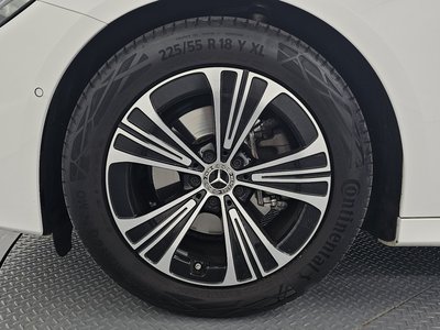 صورة 6 لـ 2025 Mercedes-BENZ E-CLASS
