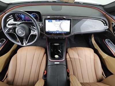 صورة 5 لـ 2025 Mercedes-BENZ E-CLASS