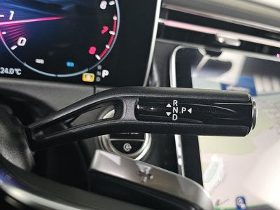 2025 Mercedes-BENZ E-CLASS 缩略图 12