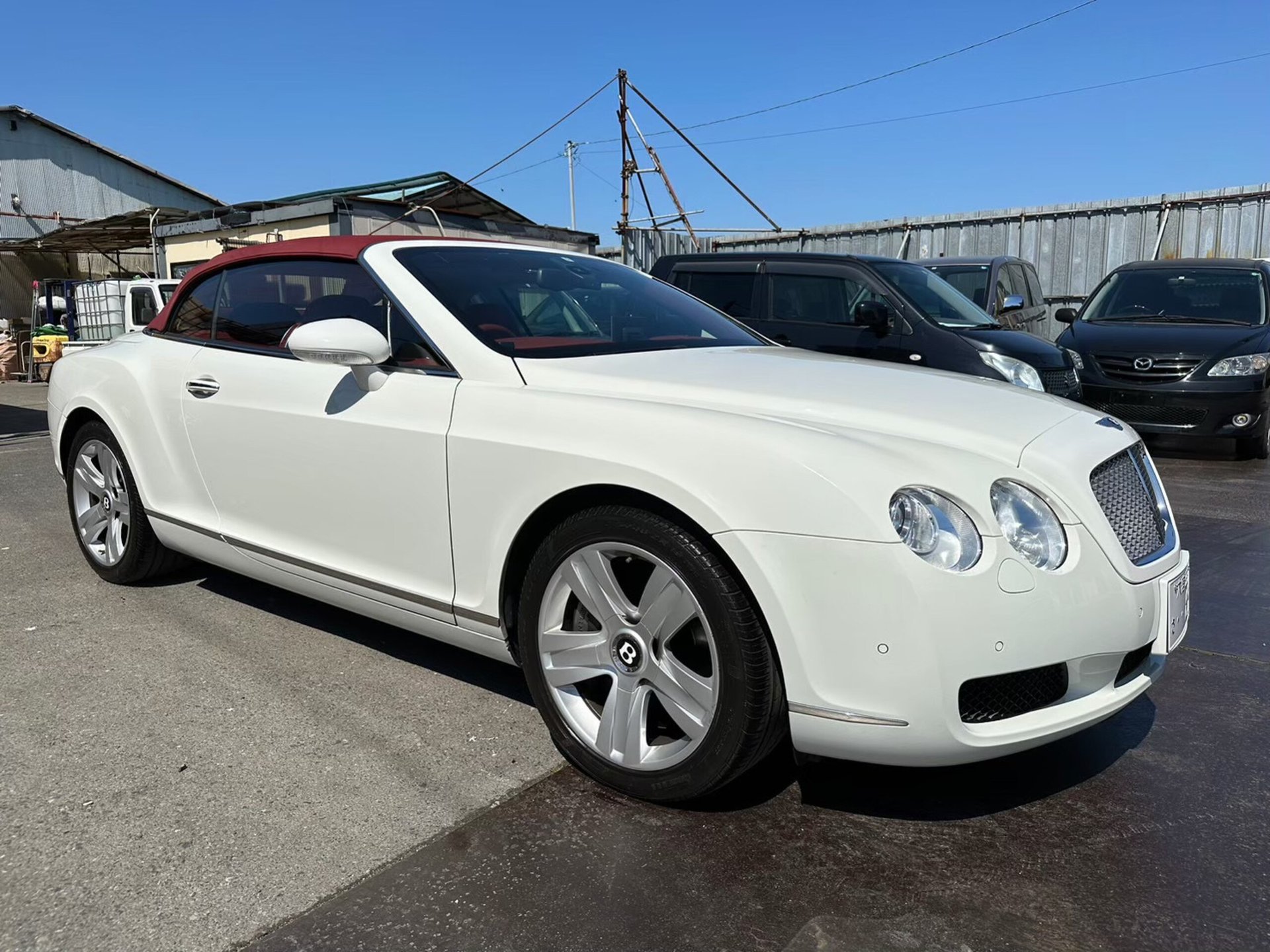 BENTLEY CONTINENTAL - View 1