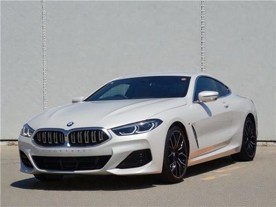 BMW 8 SERIES - 1