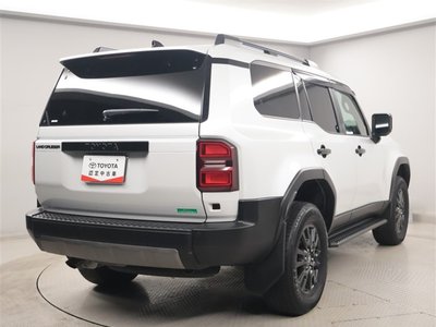 TOYOTA LAND CRUISER - 3