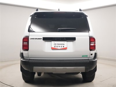 TOYOTA LAND CRUISER - 2