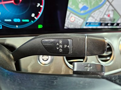 MERCEDES-BENZ E-CLASS - 9