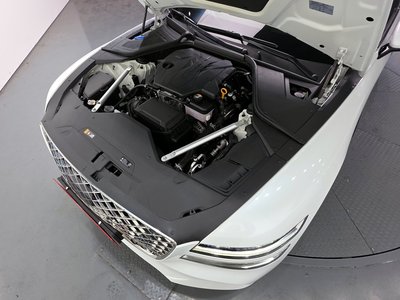 GENESIS G80 (RG3) - 7