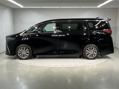 2023 Toyota ALPHARD photo 3