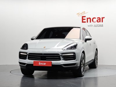 صورة 2 لـ 2022 Porsche CAYENNE