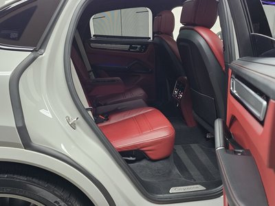 صورة مصغرة 17 لـ 2022 Porsche CAYENNE
