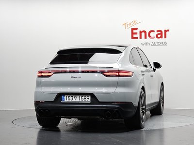 صورة 4 لـ 2022 Porsche CAYENNE