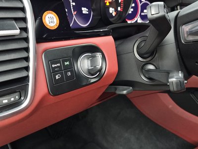 صورة مصغرة 27 لـ 2022 Porsche CAYENNE