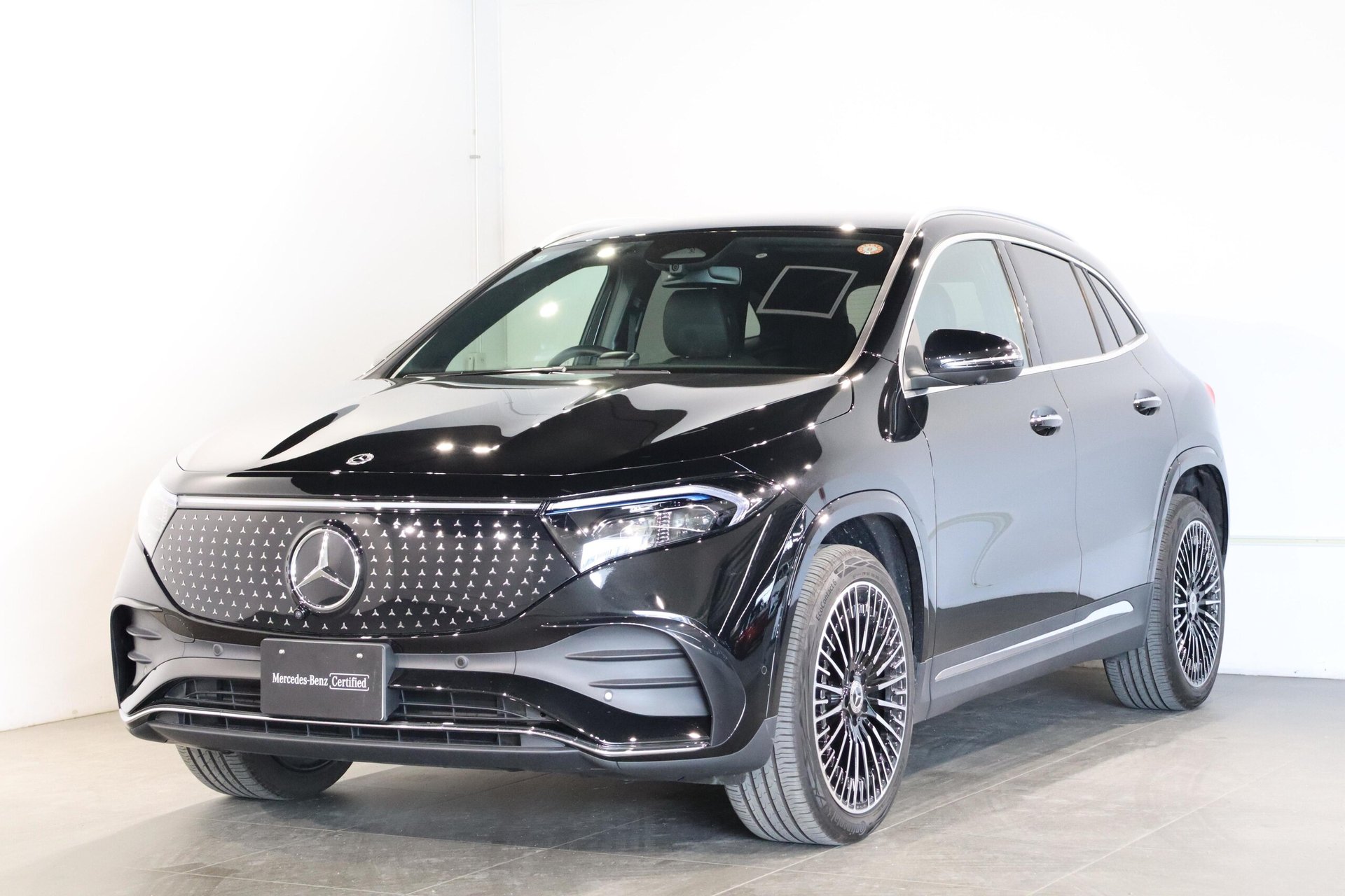 MERCEDES-BENZ EQA - View 1