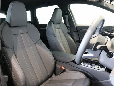 2025 AUDI Q6 E-TRON 照片 8