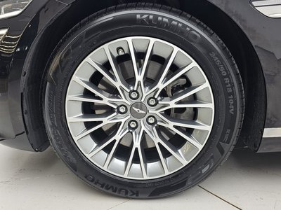 GENESIS G80 (RG3) - 6