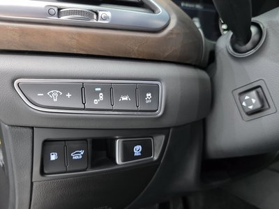 صورة مصغرة 20 لـ 2021 Genesis G90