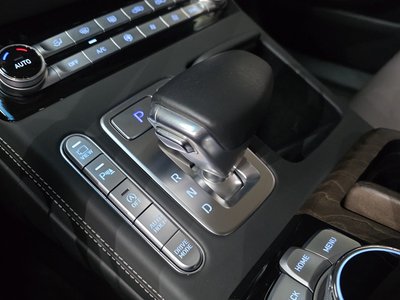 صورة مصغرة 12 لـ 2021 Genesis G90