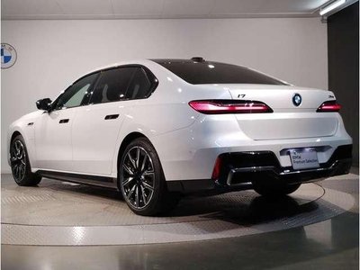2025 BMW I7 照片 7