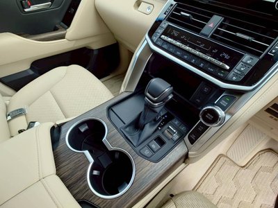 2026 Toyota LAND CRUISER 300 — миниатюра 23
