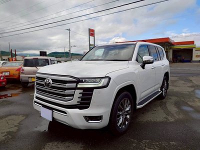 2026 Toyota LAND CRUISER 300 — фото 1