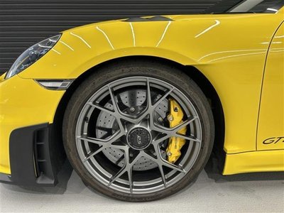 صورة 16 لـ 2025 Porsche 718