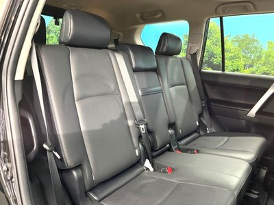 TOYOTA LAND CRUISER PRADO - 10