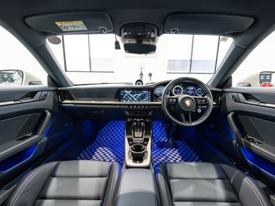 صورة مصغرة 40 لـ 2024 Porsche 911