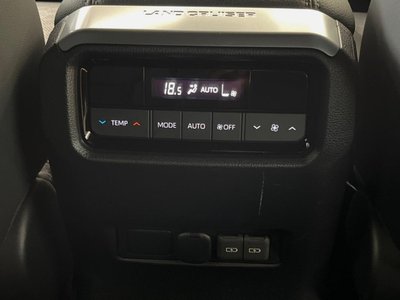 صورة مصغرة 48 لـ 2024 Toyota LAND CRUISER 250