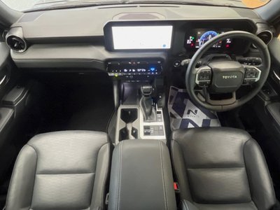 صورة 2 لـ 2024 Toyota LAND CRUISER 250