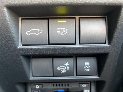 2023 Toyota LAND CRUISER 300 — миниатюра 15