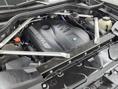 BMW X7 - 7