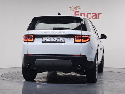 LAND ROVER DISCOVERY SPORT - 3