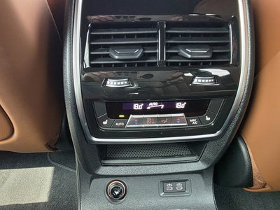 2026 BMW X7 — миниатюра 17