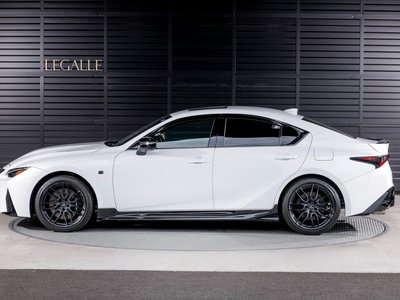 2023 Lexus IS photo 10