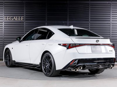 2023 Lexus IS photo 9