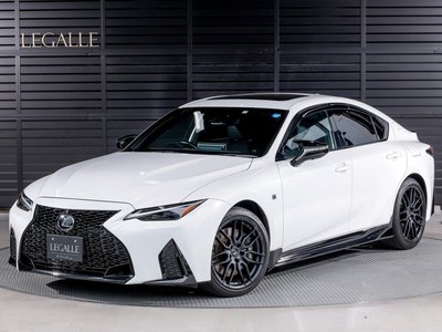 2023 Lexus IS photo 1