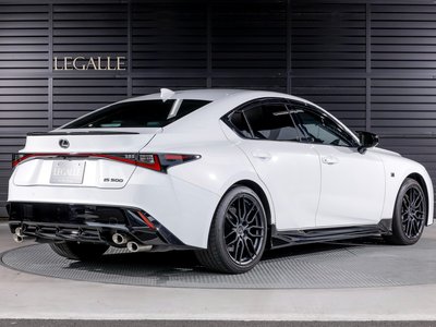 2023 Lexus IS photo 7