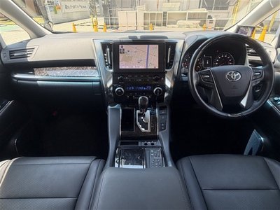 TOYOTA ALPHARD - 9