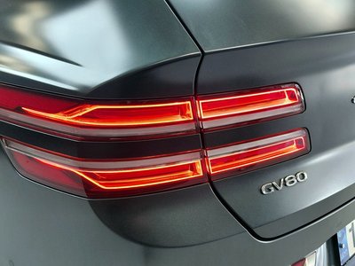 GENESIS GV80 - 10