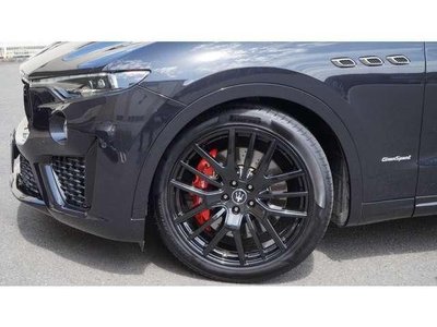 صورة 7 لـ 2019 Maserati LEVANTE
