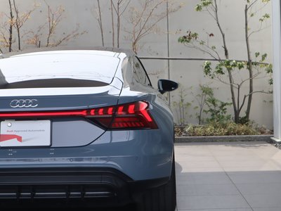 2024 AUDI E-TRON GT QUATTRO — миниатюра 28